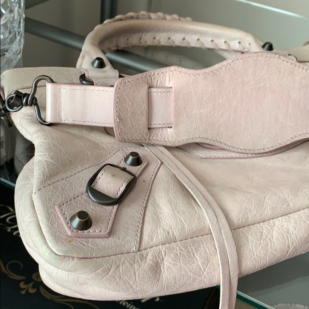 Balenciaga First - Picture 4 of 8
